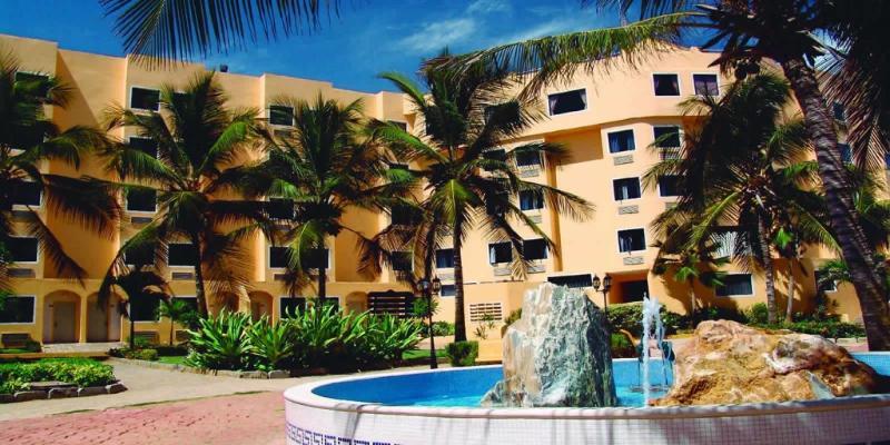Portofino Complex Hotel Playa El Agua Exterior photo